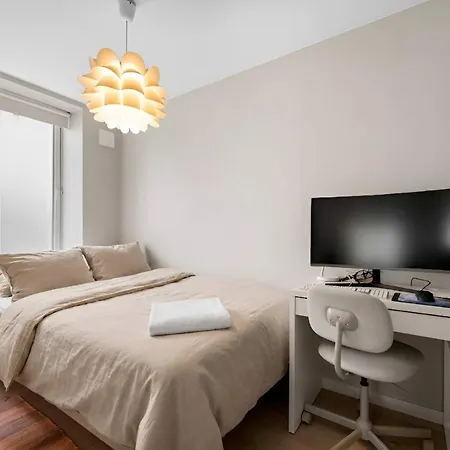 Apartamento 5-bedroom In The Center - Perfect Base For Groups